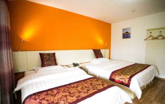 Super 8 Suzhou Guanqian Conference Center Суджоу Екстериор снимка